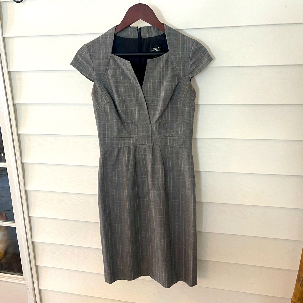 Adrianna Papell Dress Business Wear 2 Never Worn